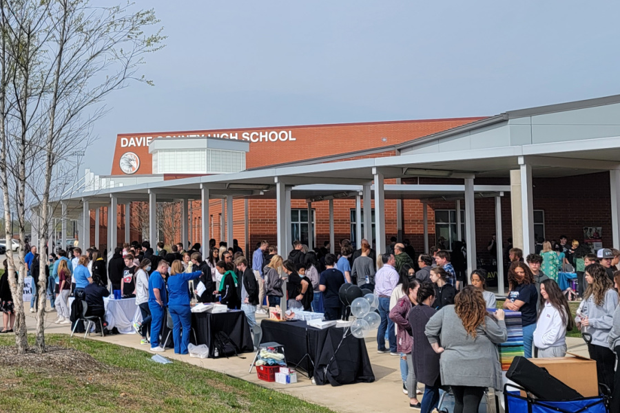 Local Businesses Reach 300+ Students at Davie Career Expo!